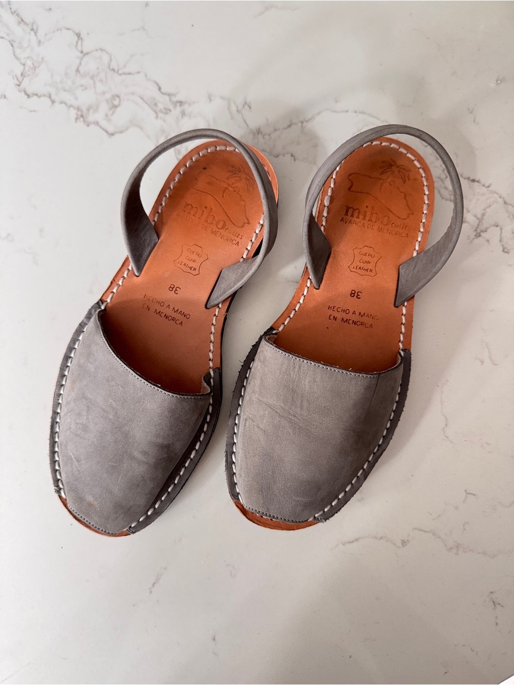 Pons style Women's soft Gray Leather Avarca Sandals by Mibo size 38/7.5us